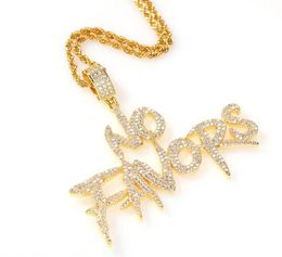 AUCUNE FAVEUR Lettres Pendentif Collier 18K Cuivre Glace Sur Zircon Pendentif Collier Hip Hop Bijoux Pour Couples5441004