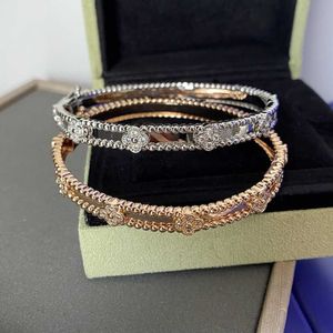Nobele en elegante armband populair geschenk goud hoge smalle armband dames bloem geluk met gewone vanley armband