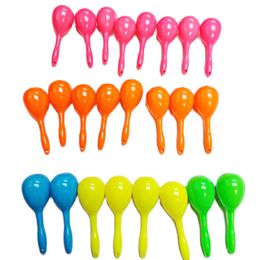 Noise maker Mini Maracas Toys 24 PCS Noisemakers Party Gunsten Kids Pinata Classroom Prijzen Bagvullers 275 inch Muzikale beweging 230411