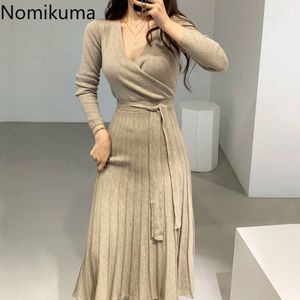 Nomikuma tricoté robe plissée femmes col en V à manches longues taille mince robes coréen Chic automne robes Mujer ceinture à lacets 3d349 210514
