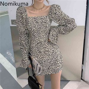 Nomikuma vintage gedrukt mini-jurk vrouwen slim fit koreaanse mode vestidos femme vierkante kraag bladerdeeg mouw jurken 3D899 210514