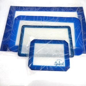 Tapis de cuisson antiadhésifs Pad huile de cire tapis de Silicone outil de Dabber brûlant du tabac herbes sèches accessoires de fumer Dab plate-forme pétrolière eau Bong tuyau Enail outils de cuisine