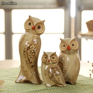 Lim 3PCSSet Owl Family Figurines Miniatures Mooi ornament Home Decor Creative Animal Animals Accessoires Gift Y200104