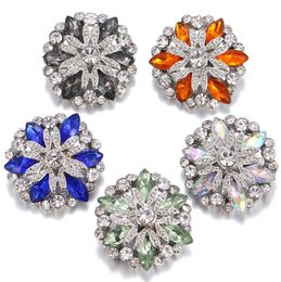 Noosa Rhinestone Jeweled Silver Hollow Flower Snap Button Sieraden voor 18mm Snap Button Armband Necklace Rings Sieraden