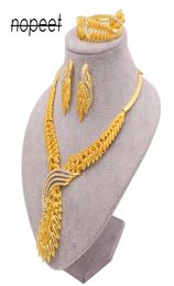 NOPEET FOURNE DUBAI 24K GOLD FEMANDS BIENDRICE SET Collier de mariée indienne Bracelet Bracelet quatre pièces 4501944