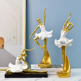 Nordic Art Ballet Girl Ornament figura Sala de esculturas Sala de estar Decoración de la sala de estar de la suerte RESINA CUMPLEACIÓN DE CUMPLEAÑOS REGALO DE ARTE 240517