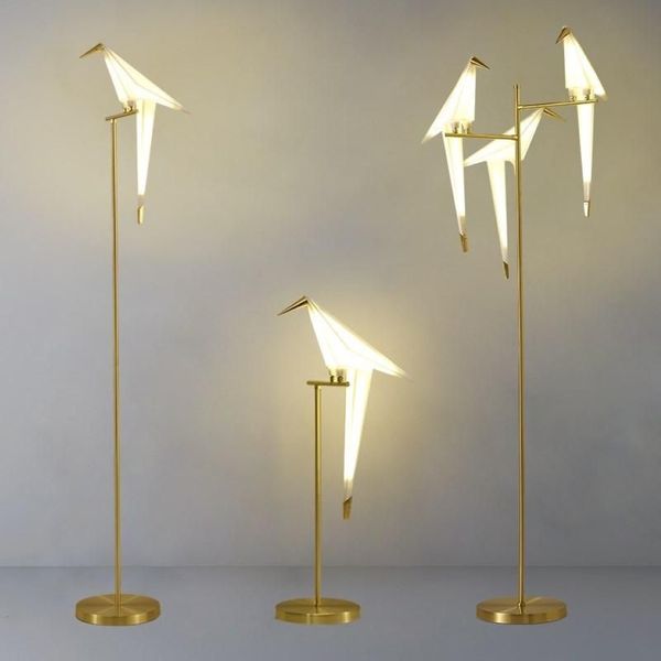 Lampadaire oiseau nordique créatif acrylique mille grues en papier lampadaire pour la décoration intérieure or pour salon standing224I