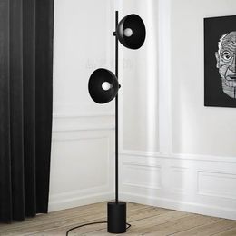 Nordic Black Floor Lamp Marmeren Base Standing Lamp Dubbele Hoorn Vloerlampen Iron Art Lamp voor Slaapkamer Woonkamer Luminira E27