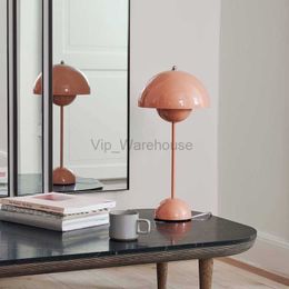 Lámpara de mesa de brote táctil de carga nórdica lámpara de noche de dormitorio multicolor makaron lámpara de seta creativa de diseñador danés HKD230807