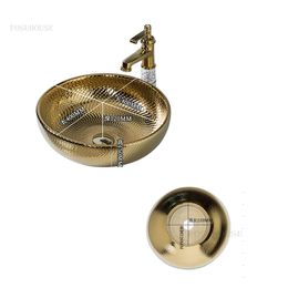 Noordse gouden badkamer wastafels licht luxe ronde badkamer armaturen kunst boven het aanrechtbekken eenvoudige aanrecht toilet wasbekken