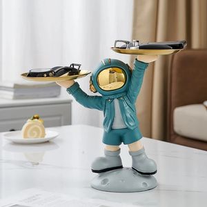 Nordic Home Decoration Spaceman Storage Tray Ornements Resin Crafts Modern Living Room Decoration Salle Figurines pour l'intérieur 240329