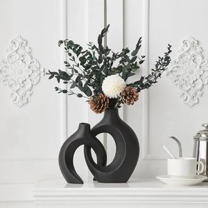 Nordic Woonkamer Tafel Decoratieve Vazen Interieur Keramische Vaas Home Decor Art Bureau Ornamenten Moderne Bloem Fles Gift 240106