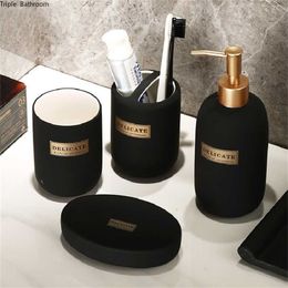 Nordic luxe stijl keramische draagbare badkamer accessoires lotion fles zeep dispenser mond beker tandenborstelhouder schotel 211222