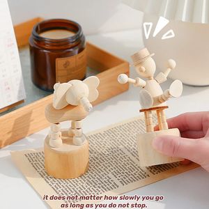 Nordic Miniatures Baby Room Animal Fairy Garden Home Decor Wood Kawaii Cadeau Mini figurines pour le livre intérieur NOOK 240106