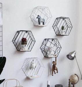 Nordic moderne Iron Hexagonal Grid Mur Shelf combinaison mur suspendu mur mur de décoration pour chambre à coucher 272y2691760