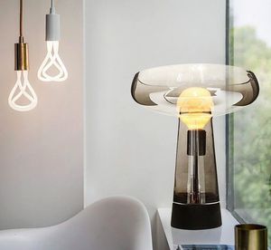 Nordic Moderne Minimalistische Tafellampen Voor Woonkamer Wit Glazen Bal Tafel Lichte Ijzer Statief Melkachtig Ronde Bal Bureaulamplezing