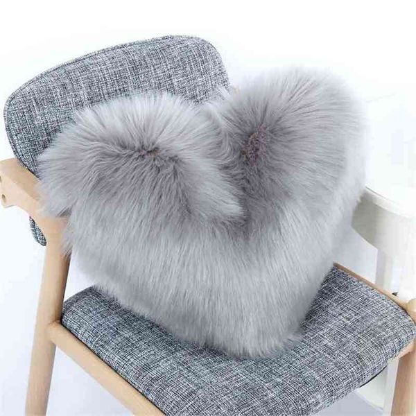 Nordique En Peluche Oreiller Doux En Peluche Amour Coeur Forme Canapé Coussin Jouets pour Enfants Poupée Maison Chambre Décor Mignon Amusant Bébé Cadeaux 210804