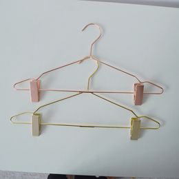 Nordic Style Rose Gold Metal Pants Hangers met Clips Kleding Rok Display Rack voor Kleding Winkel Garderobe Organizer
