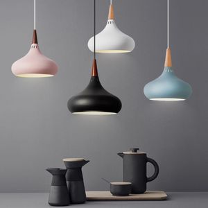 Nordic Wood Hanglampjes Kleurrijke Aluminium Lamp Schaduw E27 Hanglampen Voor Eetkamer Thuis Verlichtingsarmatuur