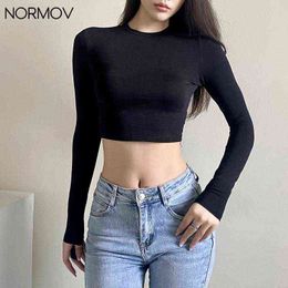 NORMOV Solid Basic T-shirt à manches longues Femmes Skinny Casual O-Neck Crop Top T-Shirt Élastique All-Match Mode Slim Short Tee Shirt G220228