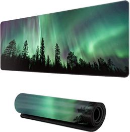 Northern Lights Forest Aurora Boreali XL grote muismat voor bureau antislip lange verlengde muismat rubberen tafelmat 31,5 x 11,8 inch