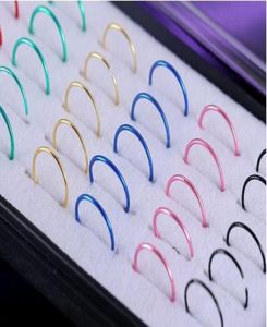 Anneaux de nez goujons nouveau 40 pièces boîte d'anneau de nez emballage trois couleurs ensemble d'anneaux de nez tarière accessoires décoratifs 9187502