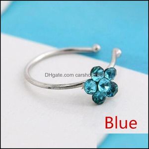 Neusringen Studs kleine dunne 5 heldere kristallen bloem charm