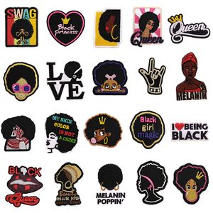 Noties 20 pc's zwart meisje geborduurde patch voor kleding schattig afro meisje ijzer op patches applique voor kleding schoenen hoeden tassen diy ambacht