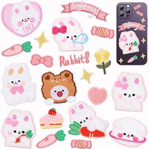 Notions Mignon Animal Fer sur Patchs Auto-Adhésif Lapin Ours Blanc Fourrure Patch Brodé DIY Appliques Décoratives Autocollants pour Vêtements Téléphone Sacs