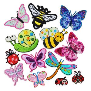Bepaal schattige cartoon patch bijen vlinder ijzer op patches naai geborduurde appliques stickers voor kunstbanden diy decor kleding schoenen