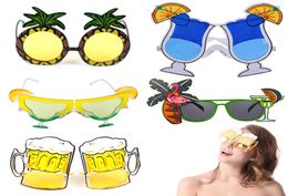 Nouveauté de la plage de la plage décorations de mariage festival de bière créative 1pc drôle de dessin animé hawaïen ananas style femmes lunettes de soleil 5918862