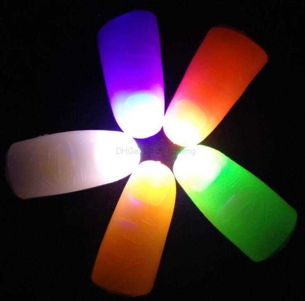 Novedad linterna Led Thumbs luces mini lámpara de dedo mágico festival fiesta espectáculo de magia trucos prop Amazing Glow Toys Niños Favor de los niños Regalos luminosos Alkingline