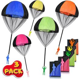 Nieuwigheid Games 1 2 3 stuks Hand Gooien Parachute Vliegend Speelgoed voor Kinderen Educatief Buitensporten Entertainment Zintuiglijk Spelen 230719