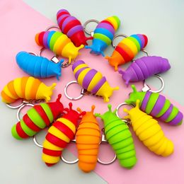 Nouveauté Jeux 1030 PCS Finger Slug Escargot Porte-clés Soulager Le Stress AntiAnxiété porte-clés Squeeze Sensory Toys Party Favor 230703