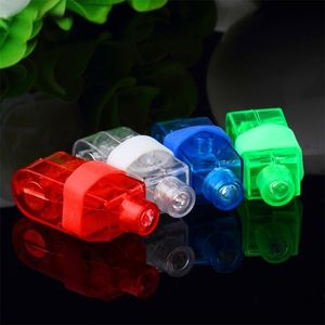 Juegos de novedad Besegad 100 PCS Color de concha mixta LED Dedo Linterna blanca Luces Lámpara Juguete Fiesta Cumpleaños Navidad Concierto Decoraciones Luz 220930