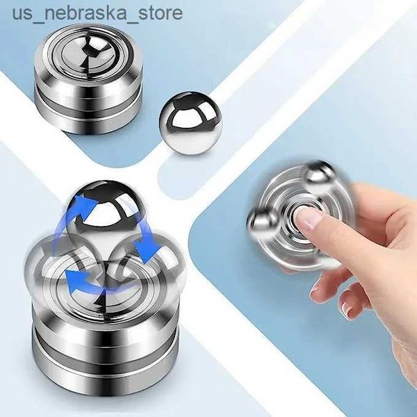 Jeux de nouveauté fidget Spinner Toys for Kids Adult Adult Resistant Magretic Metal Ball Artificial Satellite Hand Rotator Pression réductrice Q240418