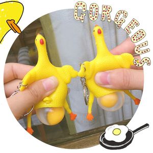 Nouveauté Jeux Drôle Jouets Vent Poulet Porte-clés Poules Pondeuses Aying Oeuf Jouet Creative Décompression Antistress 230607