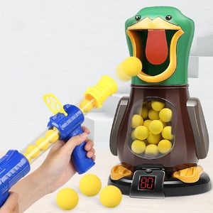 Jeux de nouveauté Hungry Shooting Duck Toys 98K Pistolet Pistolet à air comprimé Soft Bullet Ball Scoring Battle With Light Can Walk Kids Gifts 230308