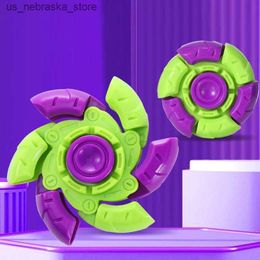 Jeux de nouveauté Nouveau rotateur de gravité 3D Fidget Innovative Design explosif Rotateur Hand Office adulte fidget Bureau Pression Relief Toy Cadeaux Q240418