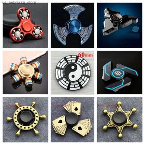 Nieuwheid Games Nieuwe ontspanning Rotators Fidget Rotators Metalen vingers Gyroscopen Metalen vingers Handrotators ADHD Stress Relief Toys Touchs Volwassen verjaardagscadeaus Q240418