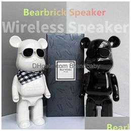 Nieuwe spellen Nieuwe spellen Bearbrick Luidspreker Geweld Beer Bluetooth Cartoon Tws Draadloze mobiele telefoon Laptop Ornamenten Home Decor T2 Dhlq5