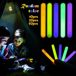 Nieuwheid Games unisex Mini Glow Sticks Random Colors Toys Party Feavors For Kids Easter Basket Christmas Halloween 10ml 221207