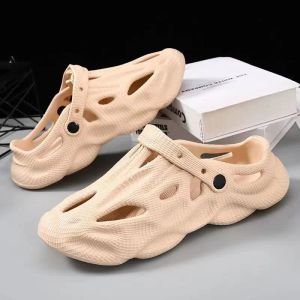 Nouveauté Vente chaude Chaussures de jardin pour femmes sandales pour hommes Eva Clog de plage légère de plage d'été zapatos hombre pour hommes et femmes