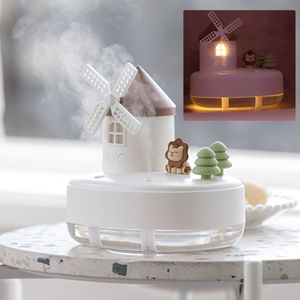 Articles de nouveauté 650ml Moulin à vent humidificateur d'air Cartoon Musique LED Lumière Mist Maker Pulvérisateur Muet Décoration De Bureau Ornements 230725