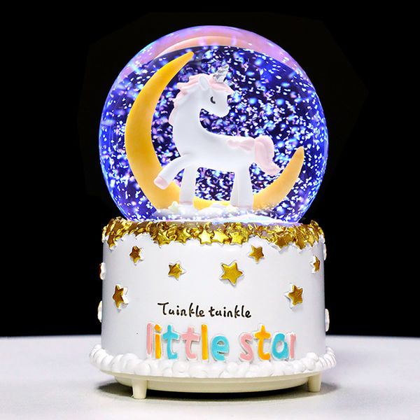 Articles de fantaisie Une variété de licorne Couple romantique Boule de cristal lumineuse Boîte à musique 80 Flocon de neige Lumières Boîte à musique Décoration Cadeau d'anniversaire Maison 230707