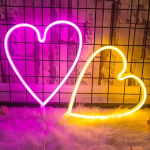 Articles de nouveauté Creative LED Neon Light Sign LOVE HEART Décoration de fête de mariage Neon Light Anniversaire Accueil Fenêtre Décor Nuit Lampe Cadeau 230710