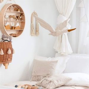 Nieuwheid items Creative Wall Hanging Swan Plush Gevulde pop Fabric Fabric Slaapkamer Kinderkamer Room Decor Ornamenten Baby Soothing Pillow 230428