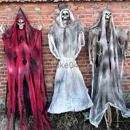 Nieuwe items Halloween Ghost Head Props angstaanjagend skelethangende spook enge geheime kamer ontsnapping decoratie spookhuis hanger bar lay -out J230815