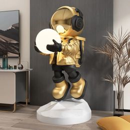 Noviteiten Moderne kunst Huisdecoratie Astronaut Standbeeld Hars Ambachten Mode Sculptuur Creatief Gang Licht Binnen Vloerdecoratie Ornamenten 231129