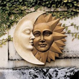 Articles de nouveauté Sculpture murale soleil et lune icônes célestes de l'astronomie décor de jardin attrape-extérieur Vintage ornement de maison 263U